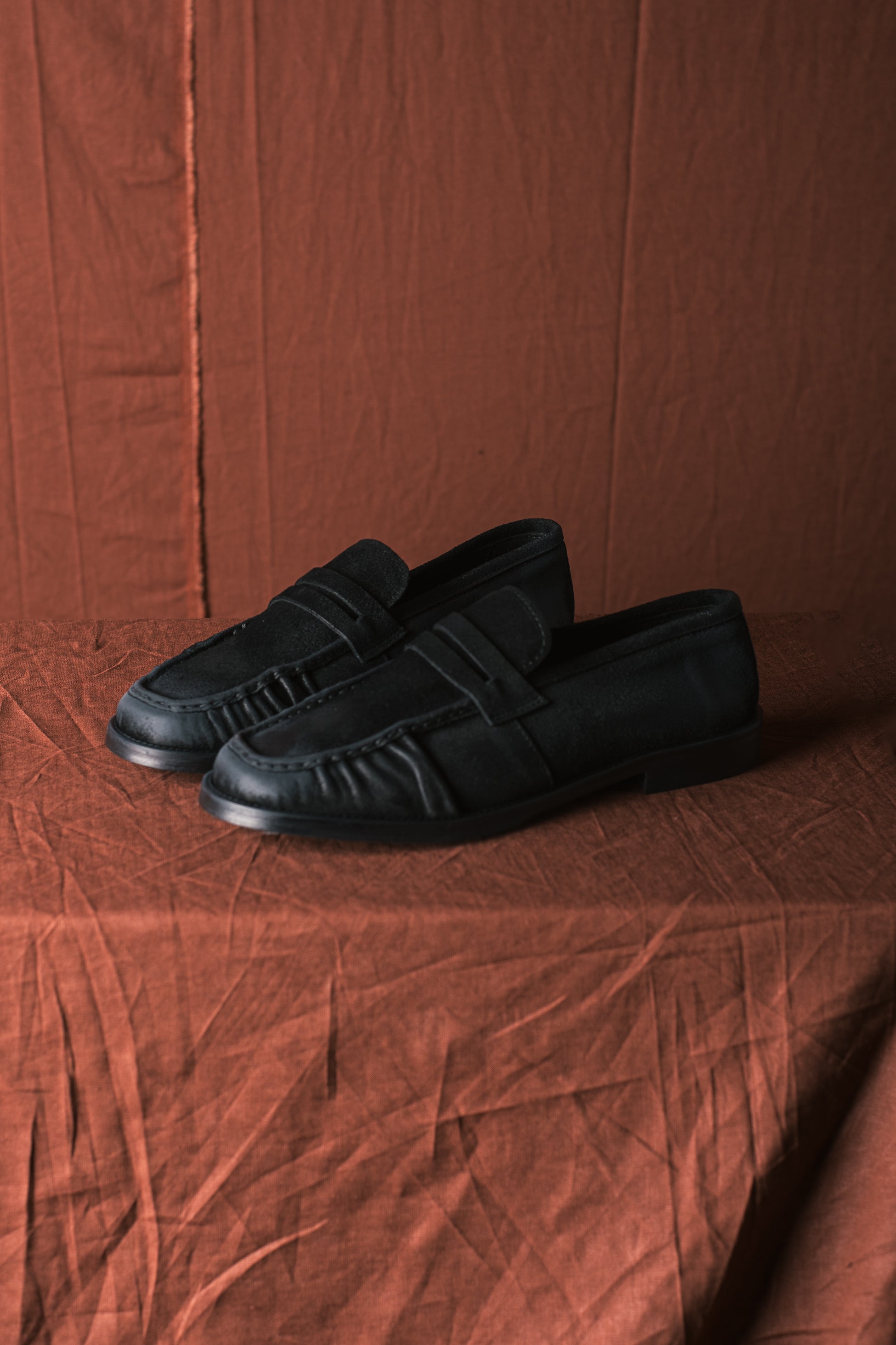 College Con Arriccio Nero