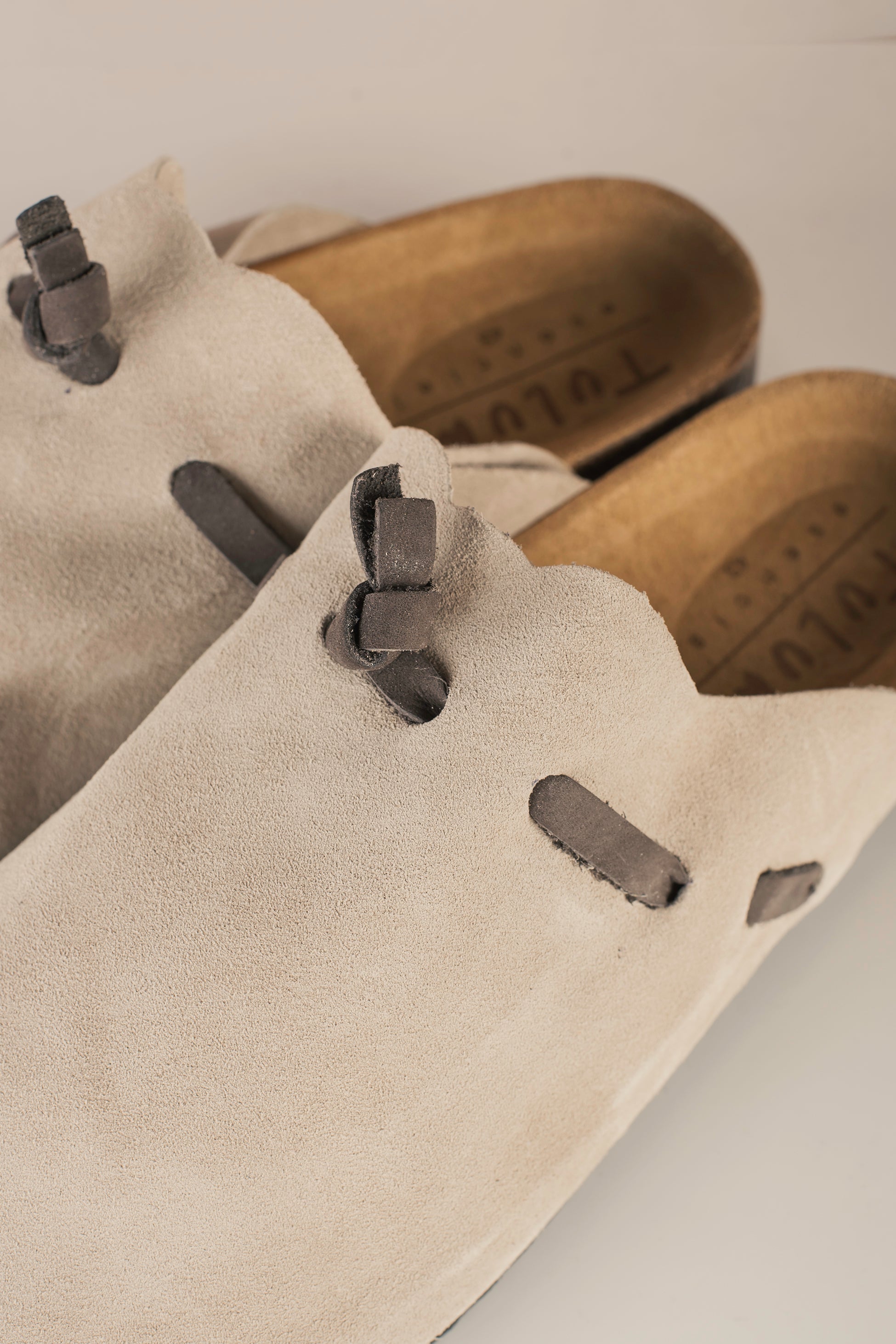 Mules Tulum Laccio Beige