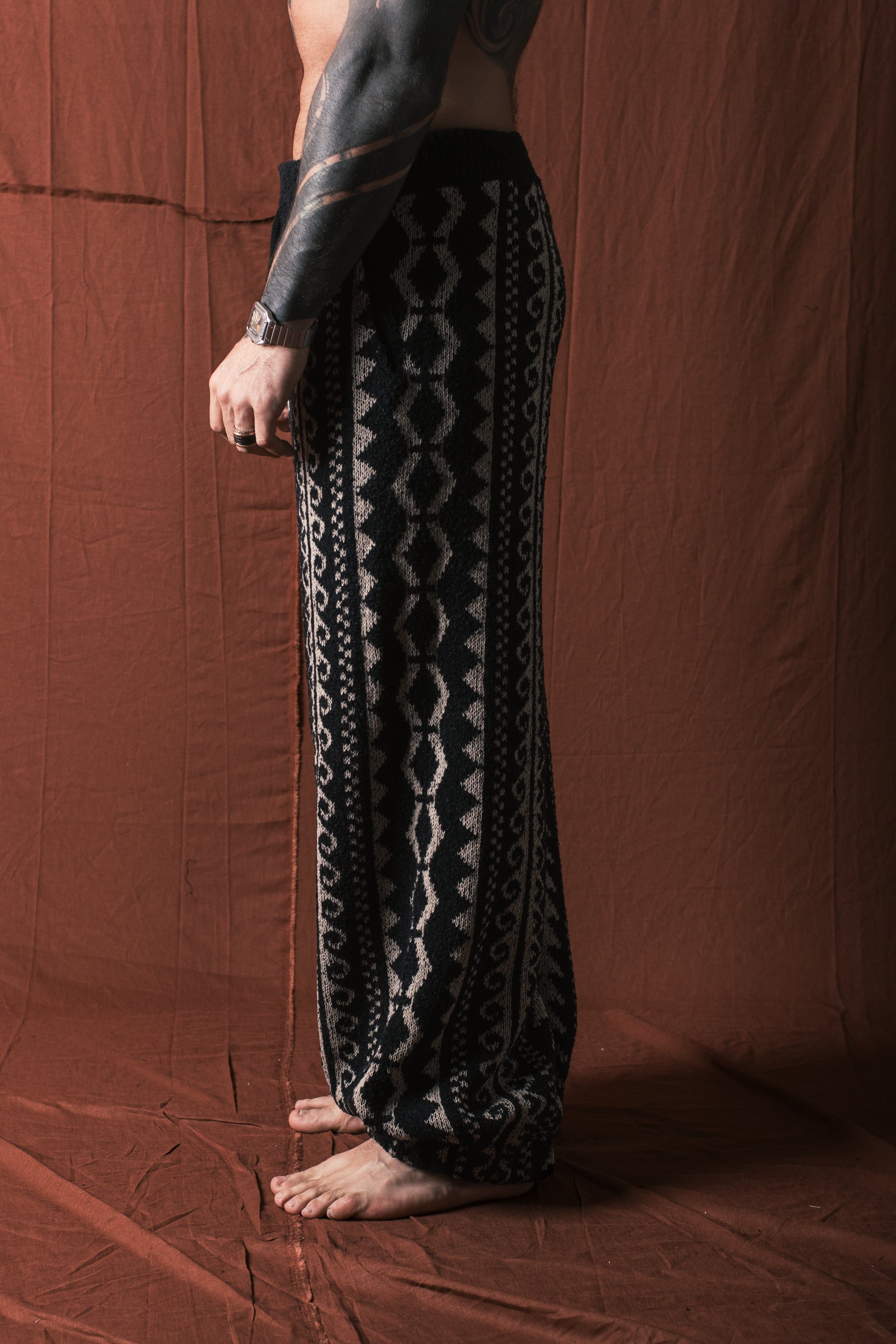 Harem In Lana Nero/Corda