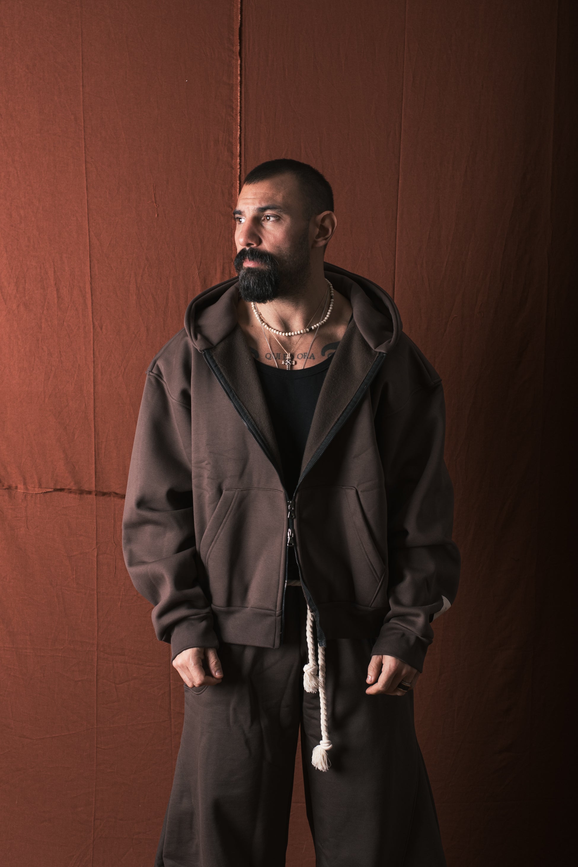 Felpa Cappuccio Con Zip Moro