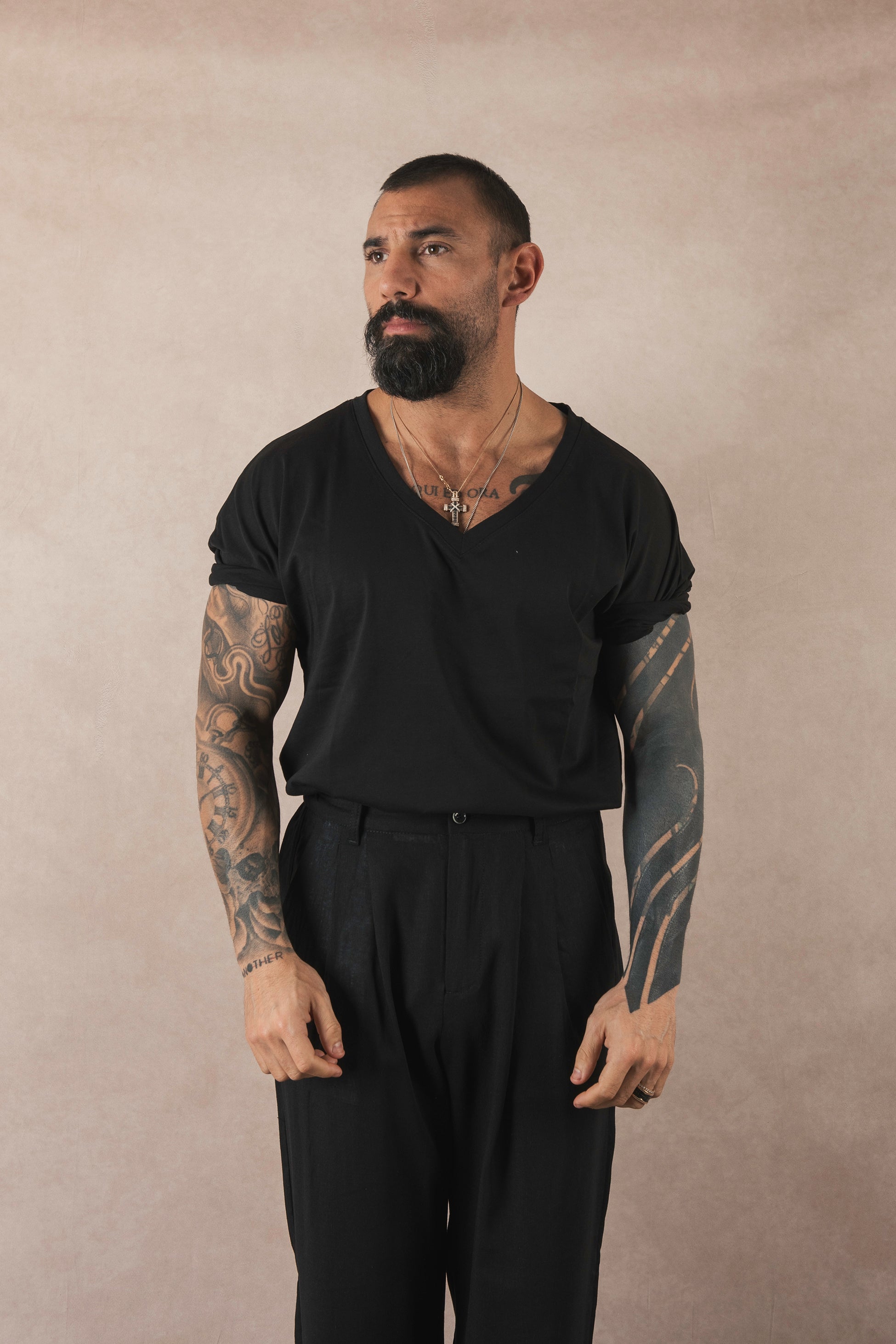 T-Shirt Collo v Nero