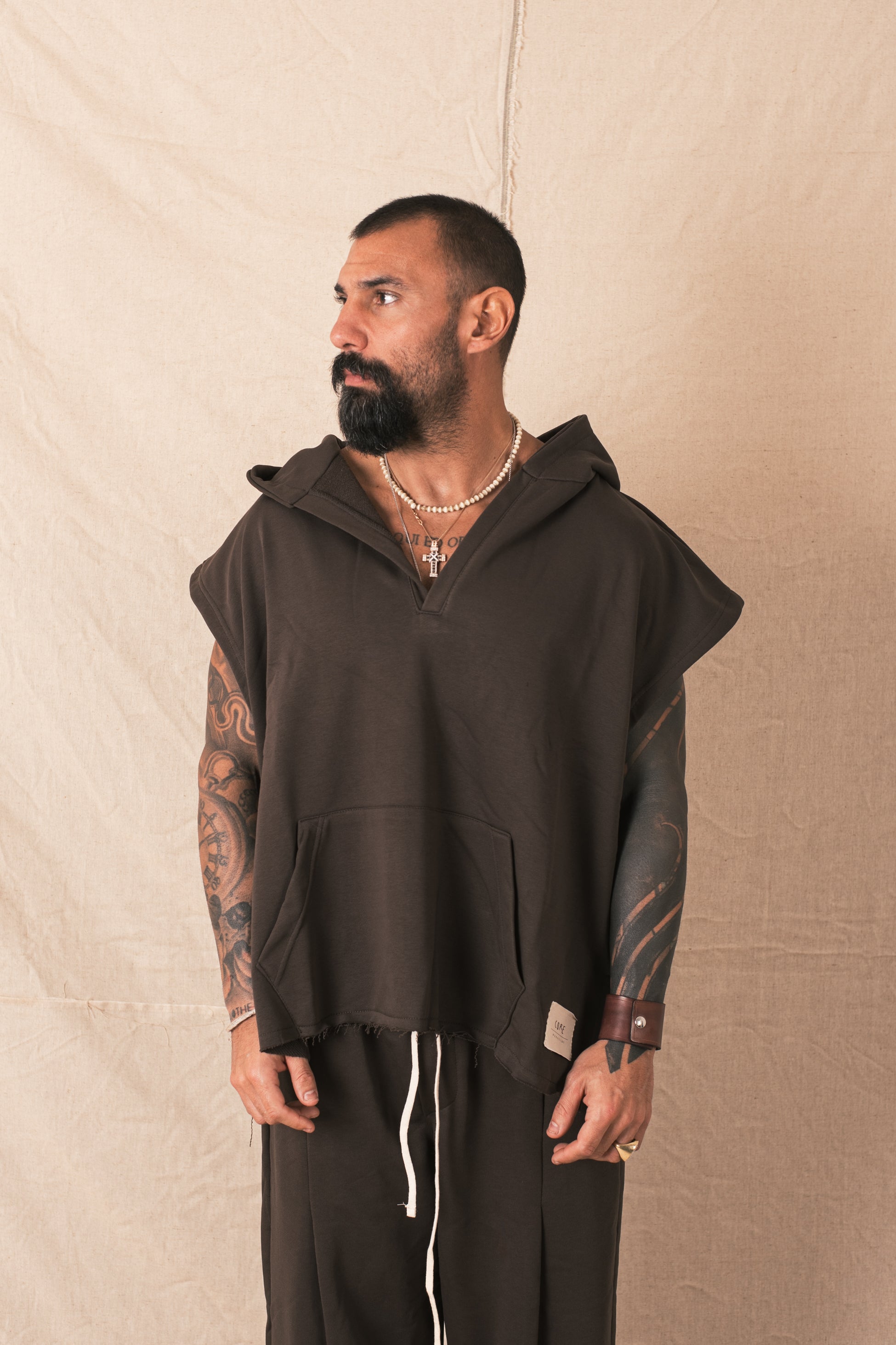 Felpa Smanicato Cappuccio Moro