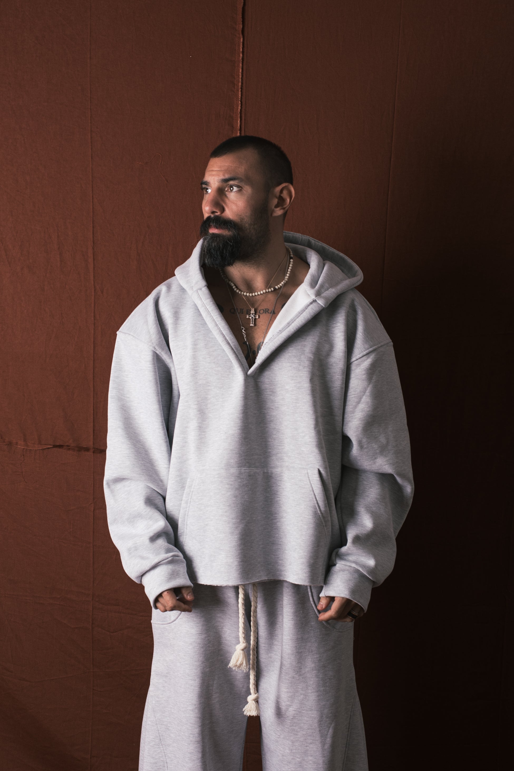 Felpa Cappuccio Collo V Grigio