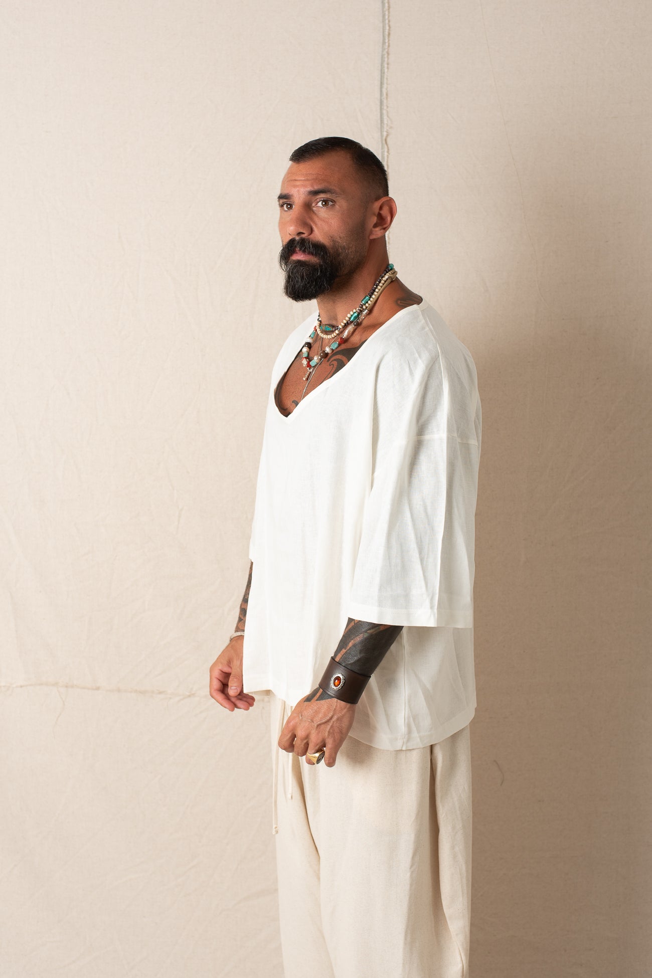 T-shirt V in Lino M/m  Bianco
