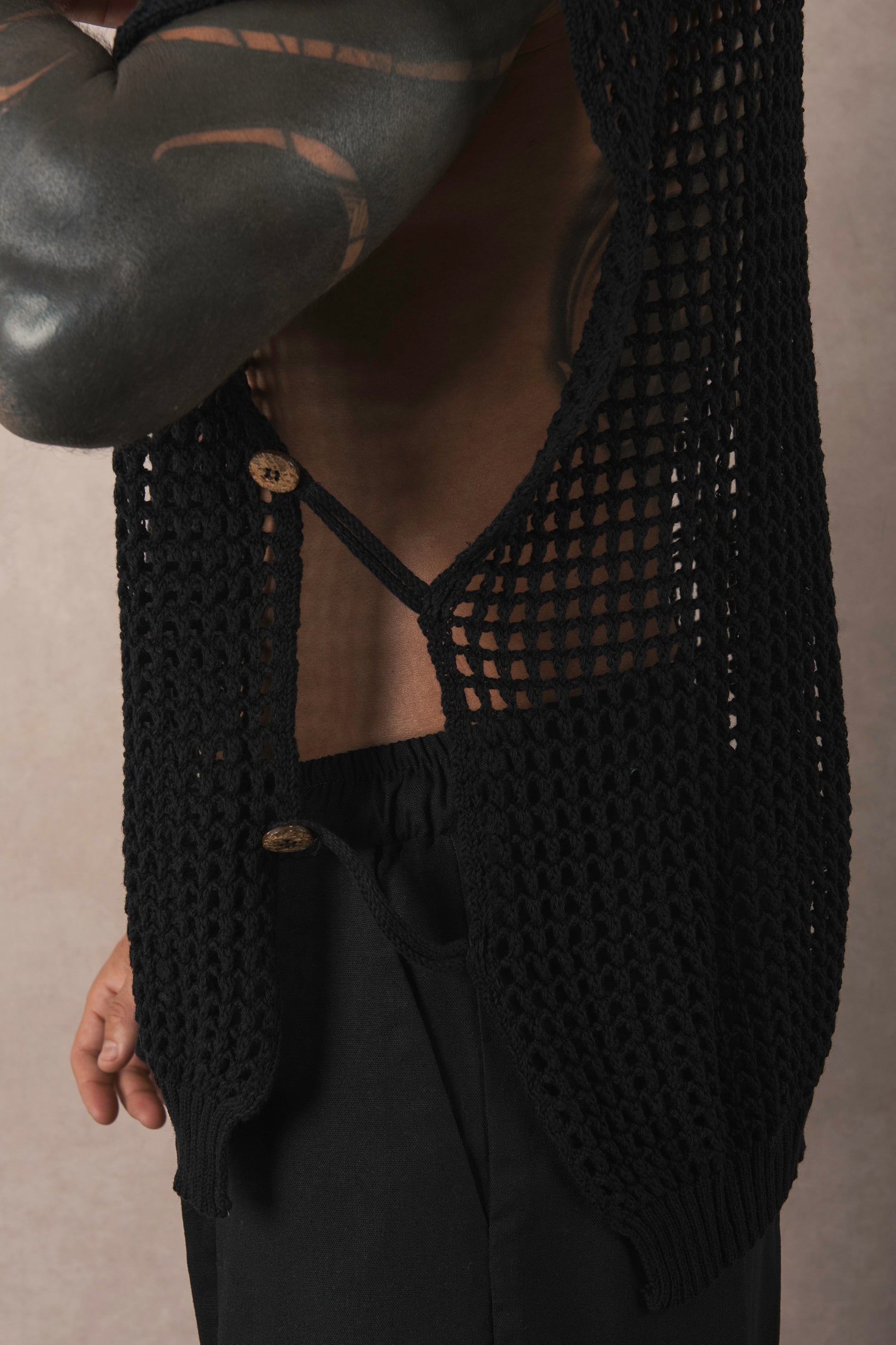 Smanicato In Maglia Open Nero