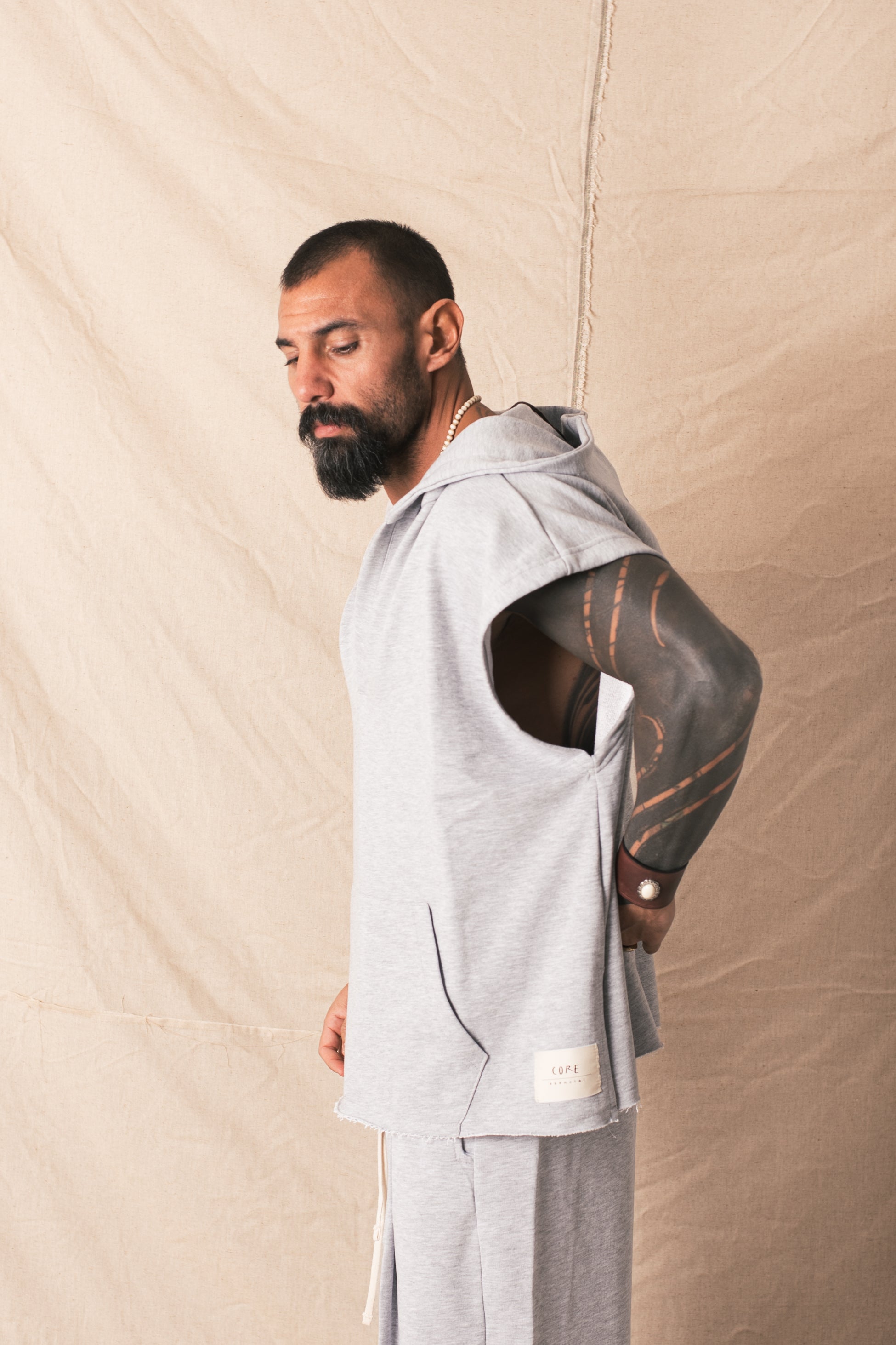 Felpa Smanicato Cappuccio Grigio