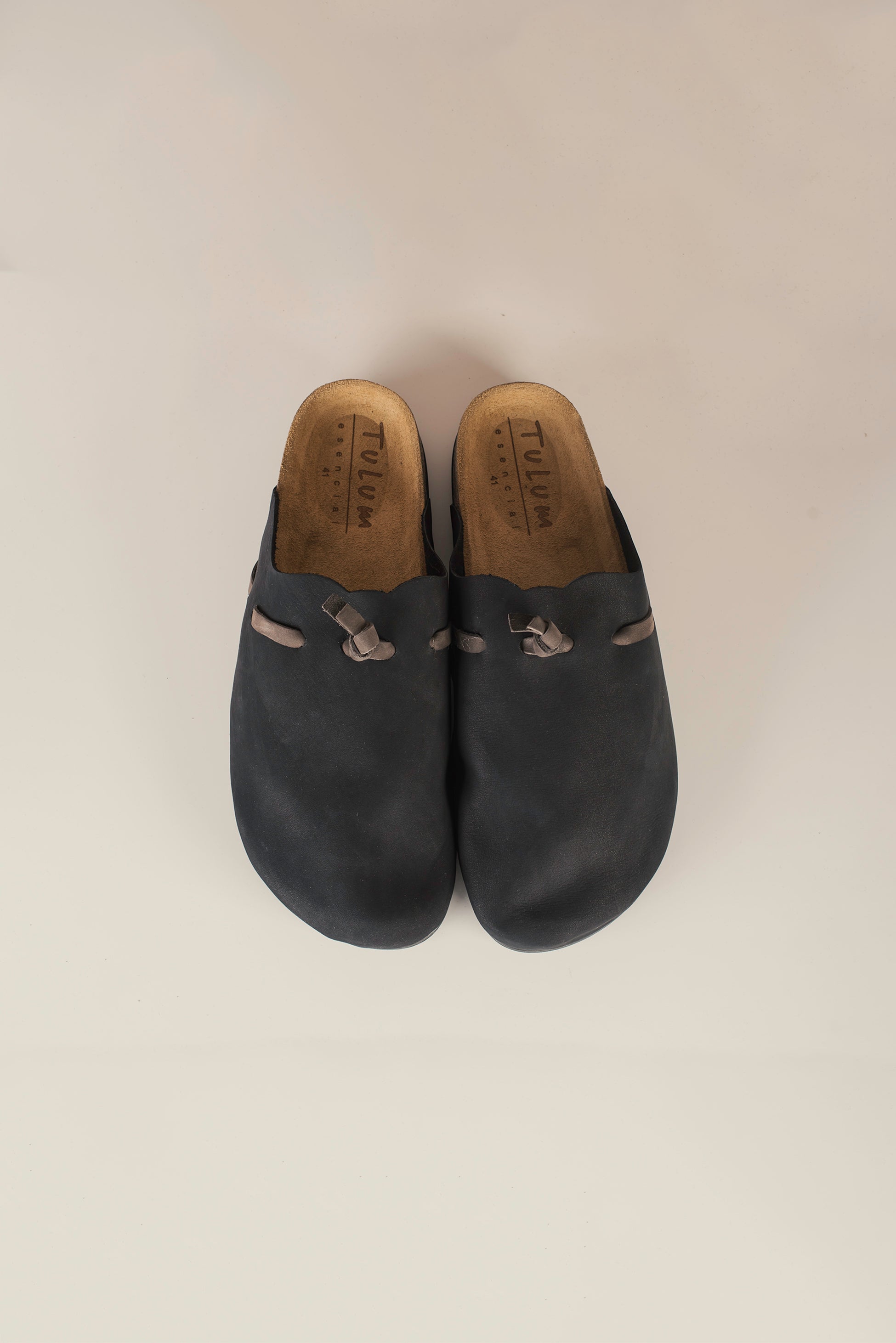 Mules Tulum Laccio nero