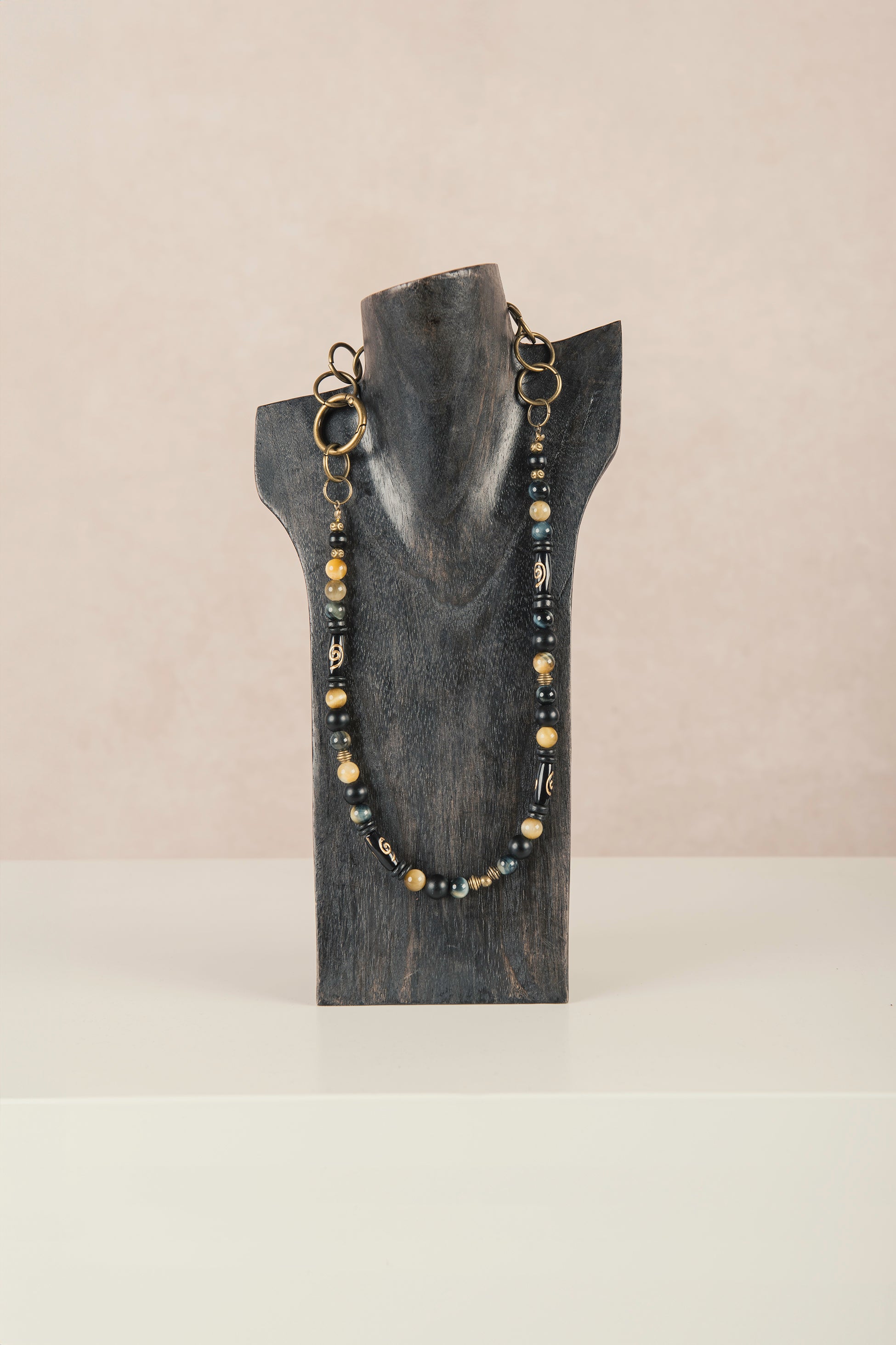 Collana Girocollo Calaveras Nero