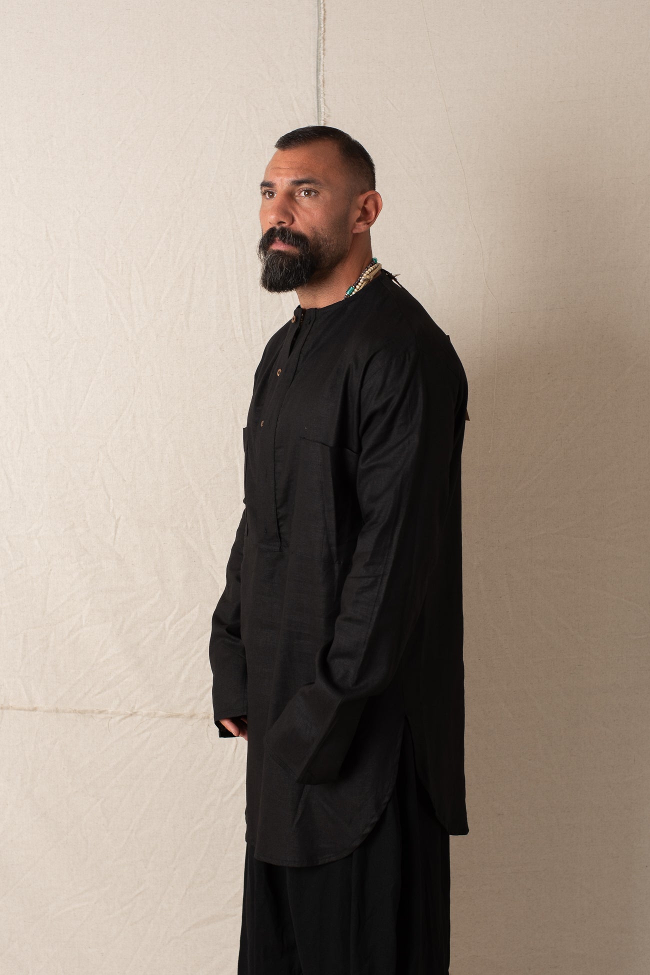 Serafino In Lino Nero