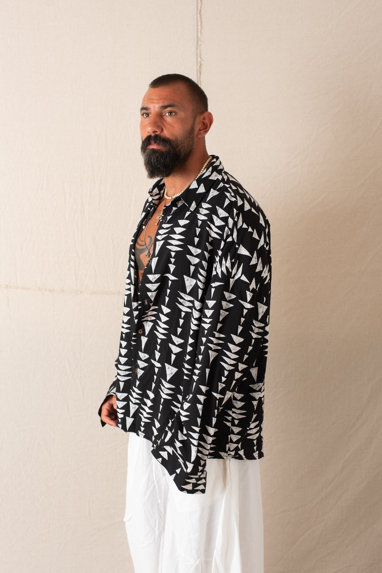Shirt BigOver Tribe