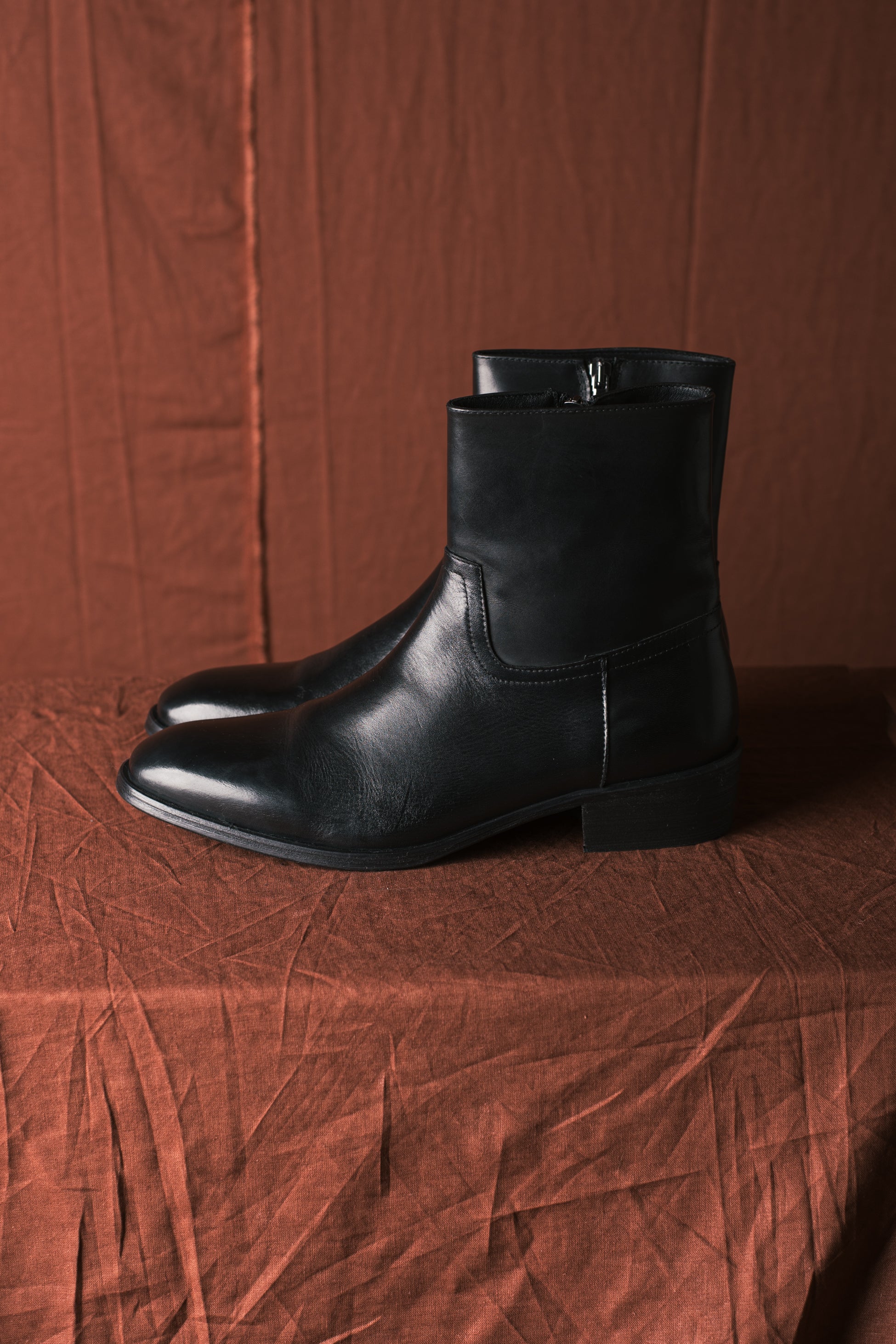 Stivale Con Zip  Nero