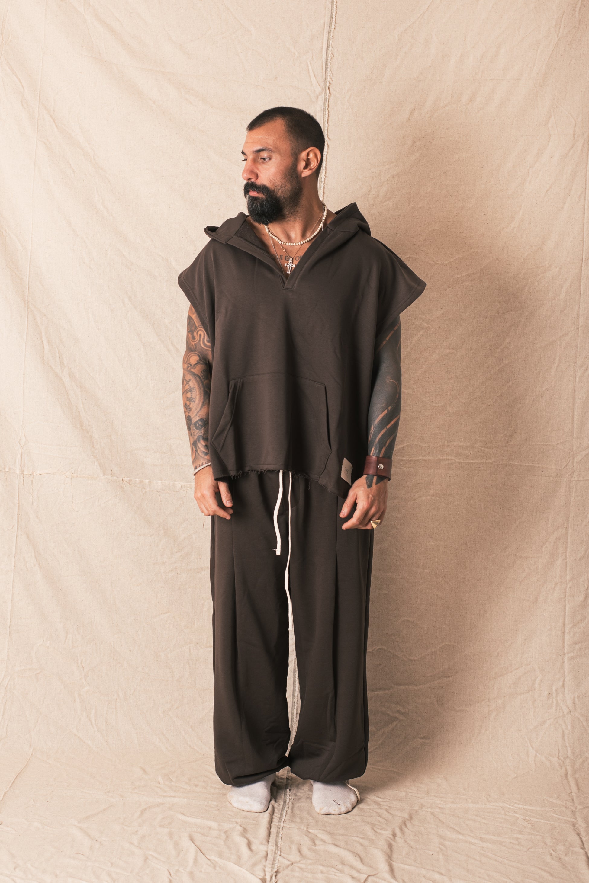 Felpa Smanicato Cappuccio Moro