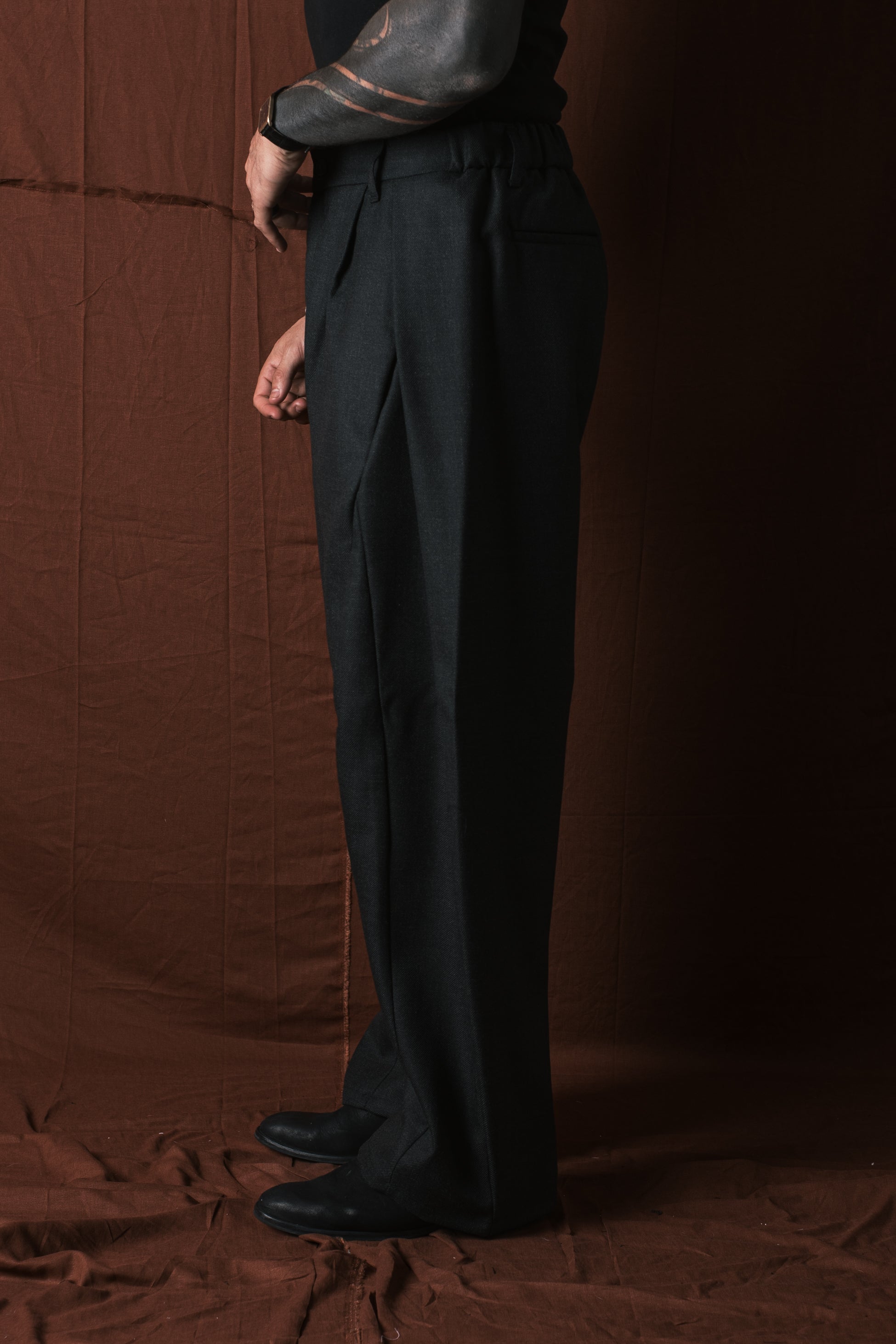 Palazzo  Pence In Lana   Nero