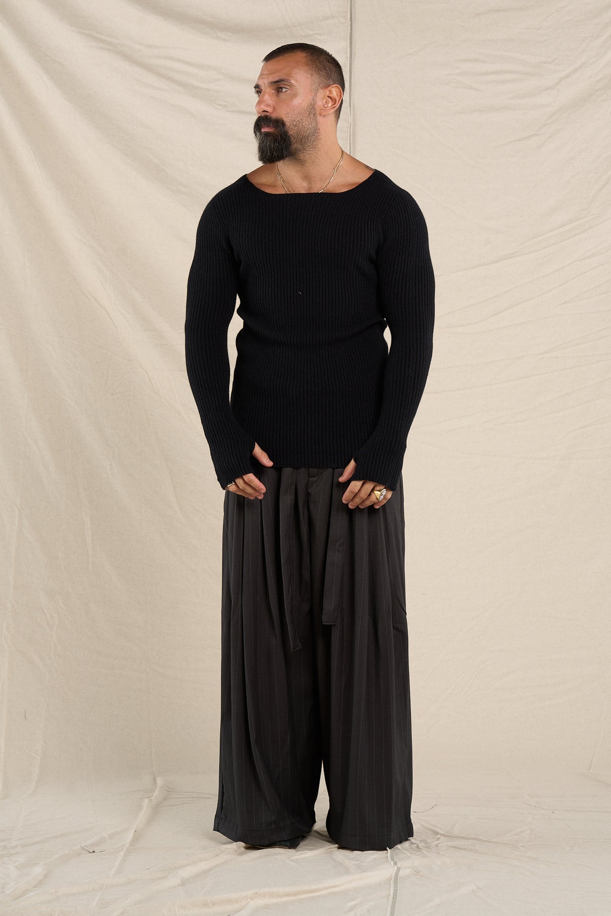 Maglione In Costa Nera