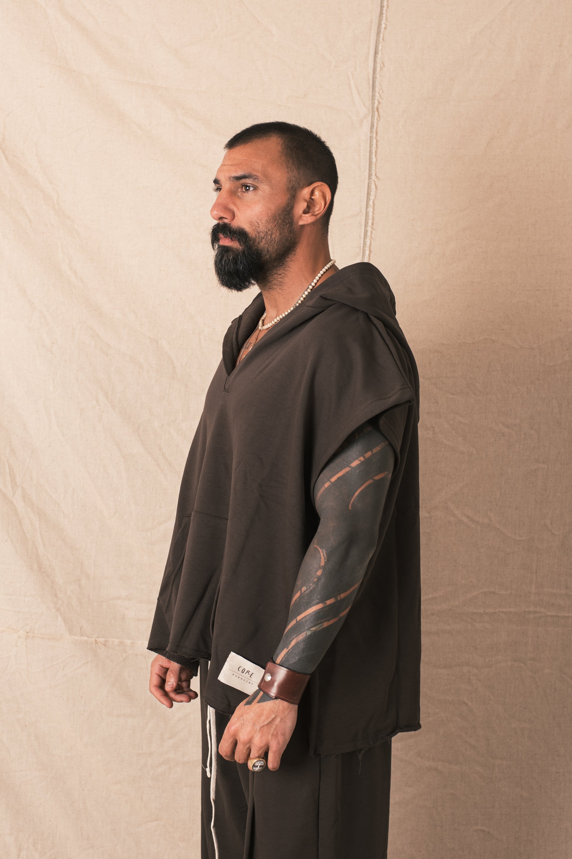 Felpa Smanicato Cappuccio Moro